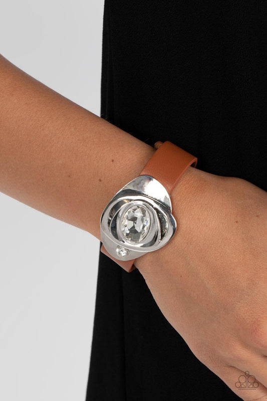 Paparazzi -Pasadena Prairies - Brown Bracelet