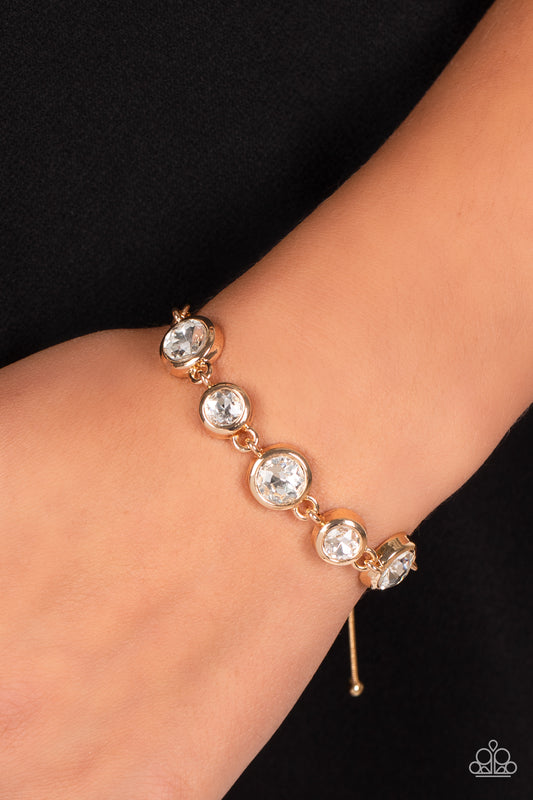 Paparazzi - Classically Cultivated - Gold Bracelet