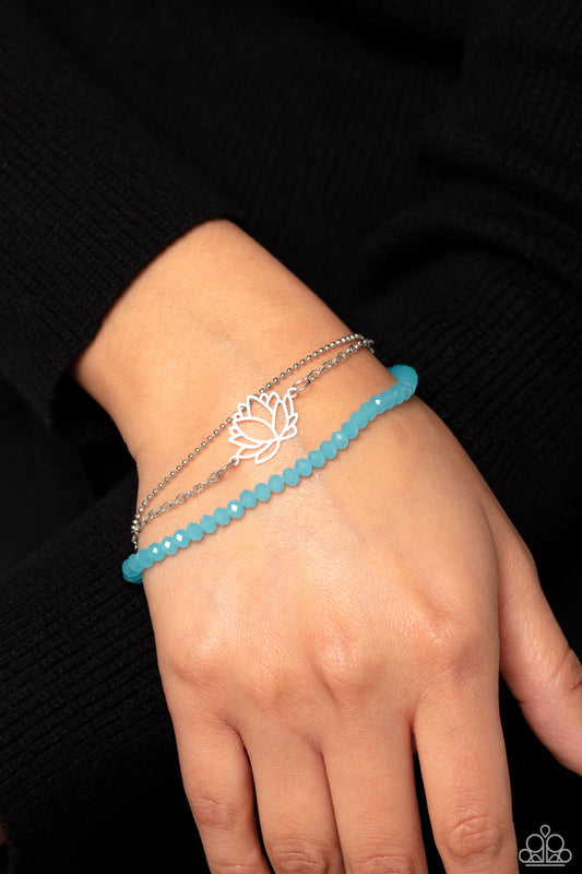 Paparazzi - A LOTUS Like This - Blue Bracelet