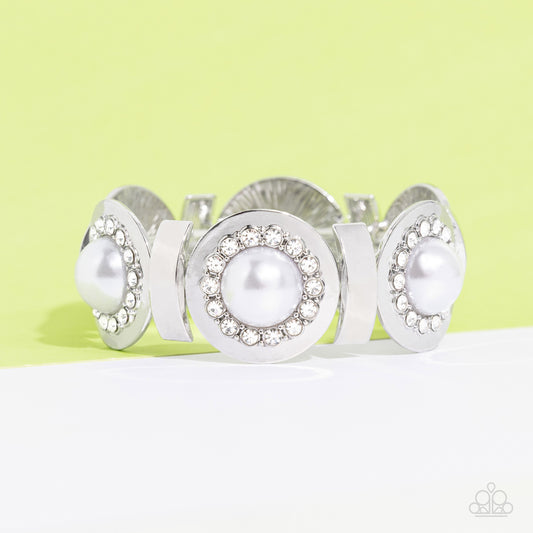 Paparazzi - Summer Serenade - White Bracelet