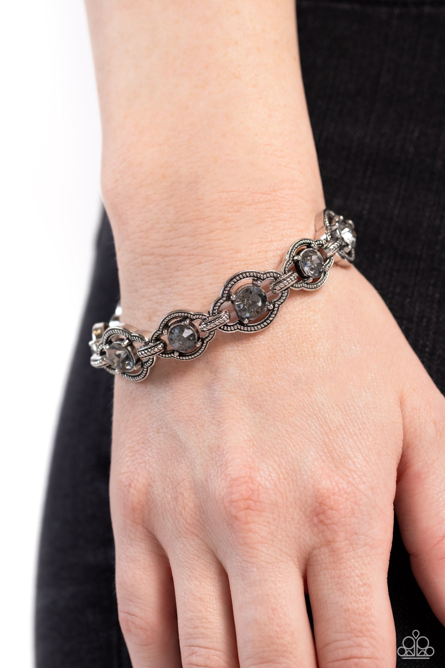 Paparazzi - ROPE For The Best - Silver Bracelet