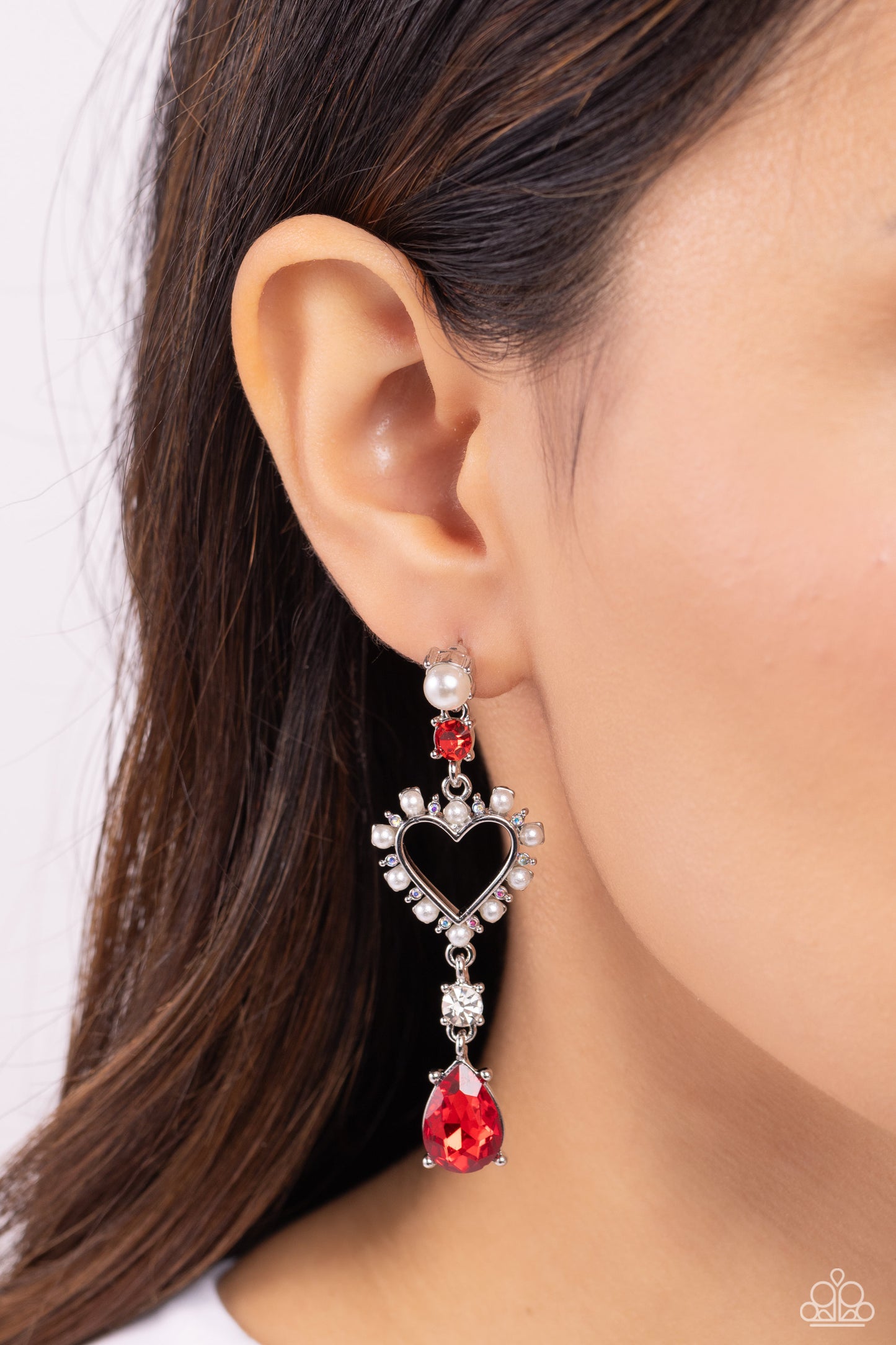 Paparazzi - Lovers Lure - Red Earrings