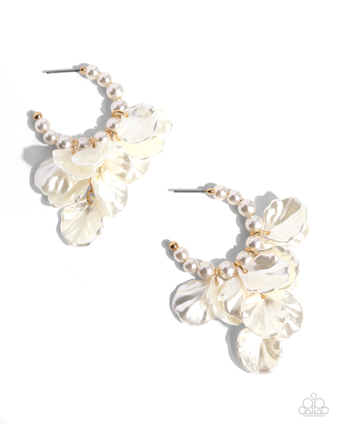 Frilly Feature - Paparazzi Earrings