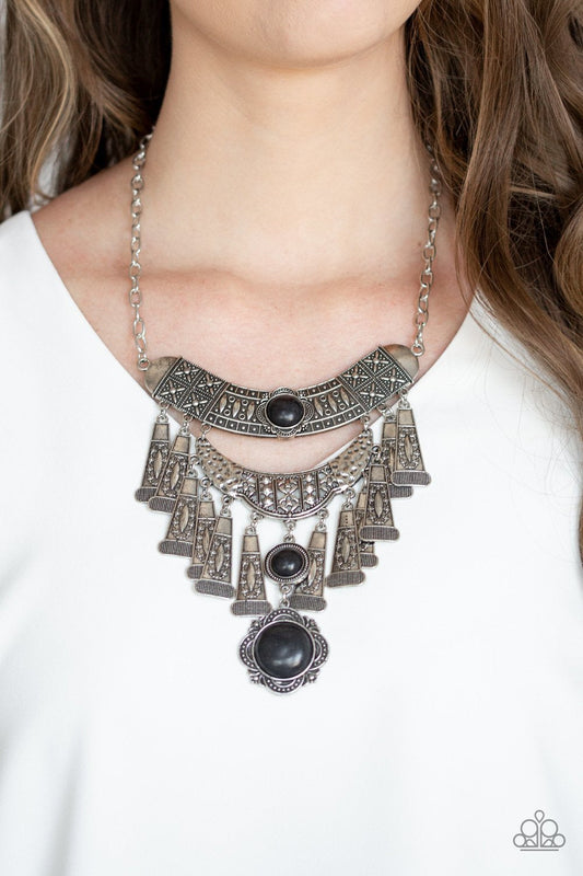 Sahara Royal Necklace - Black Paparazzi