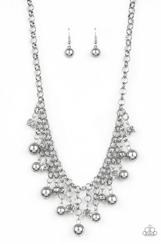 HEIR-headed - Silver Necklace Paparazzi